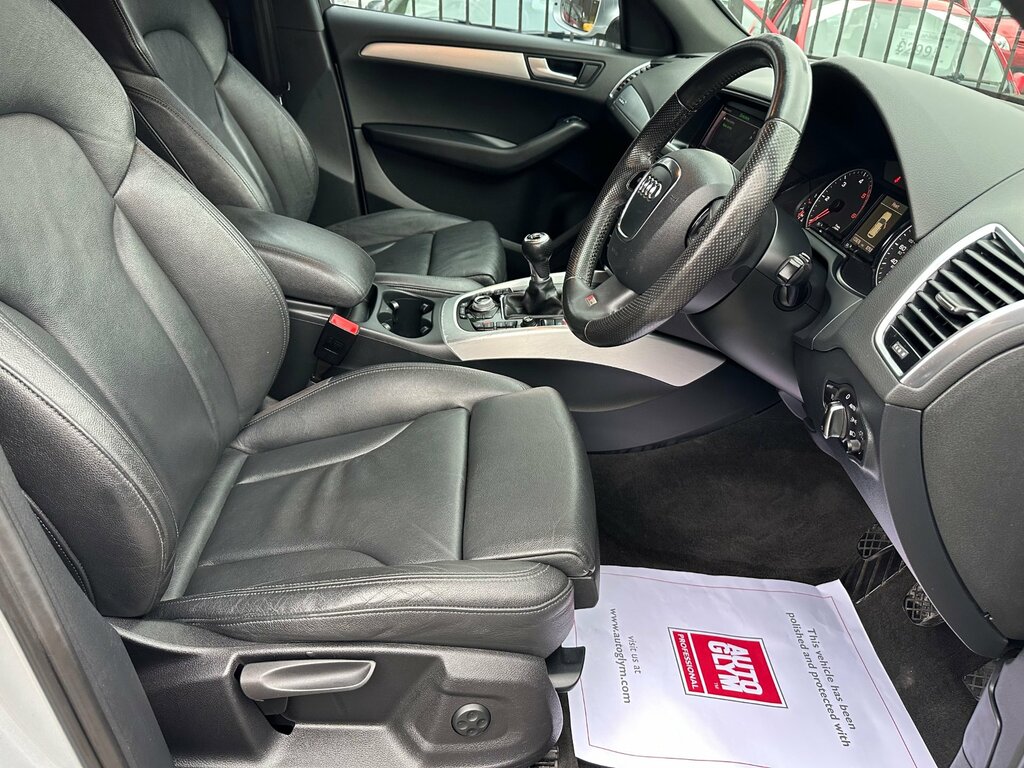 Audi Q5 2.0 Tdi Quattro S Line Plus 170 Bhp Black #9