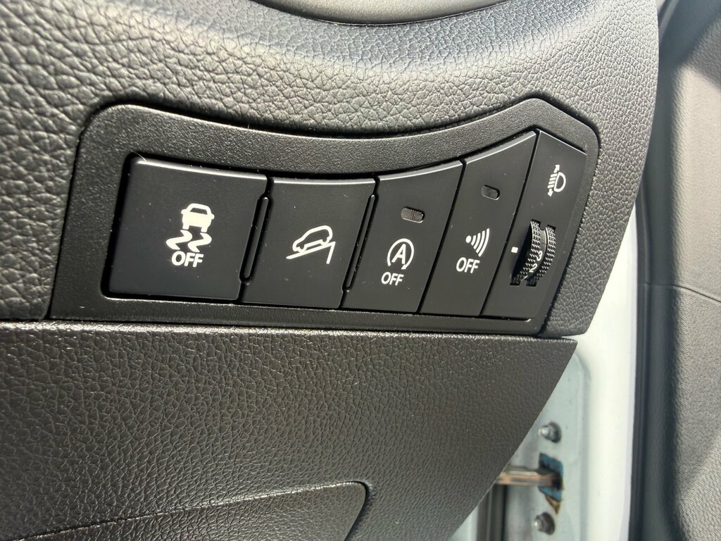 Kia Sportage 1.6 2 133 Bhp White #22