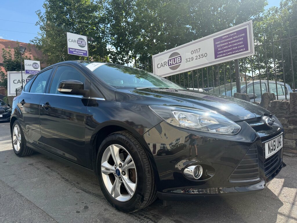 Ford Focus 1.6 Zetec Hatchback Euro 5 125 Black