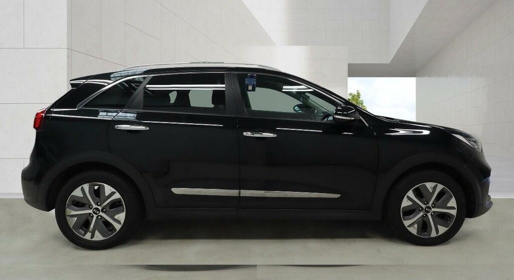 Kia e-Niro 64Kwh 4 Black #6