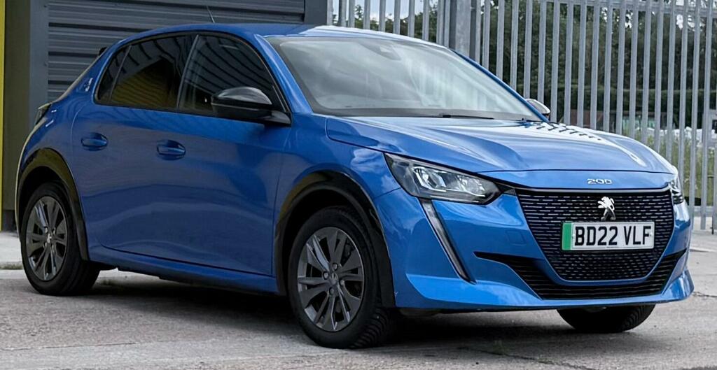 Peugeot e-208 50Kwh Allure Premium 7Kw Charger BD22VLF Blue
