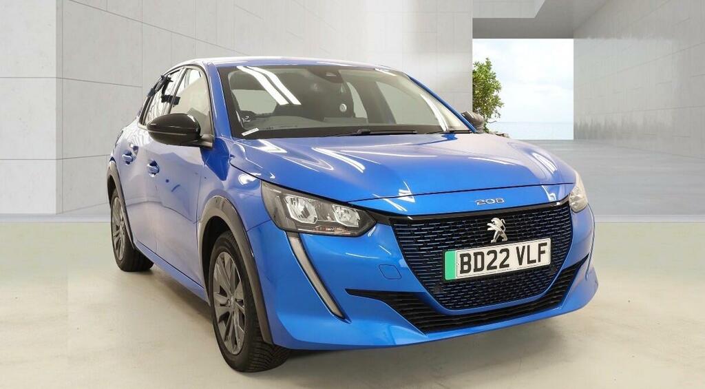 Peugeot e-208 Allure Premium Blue