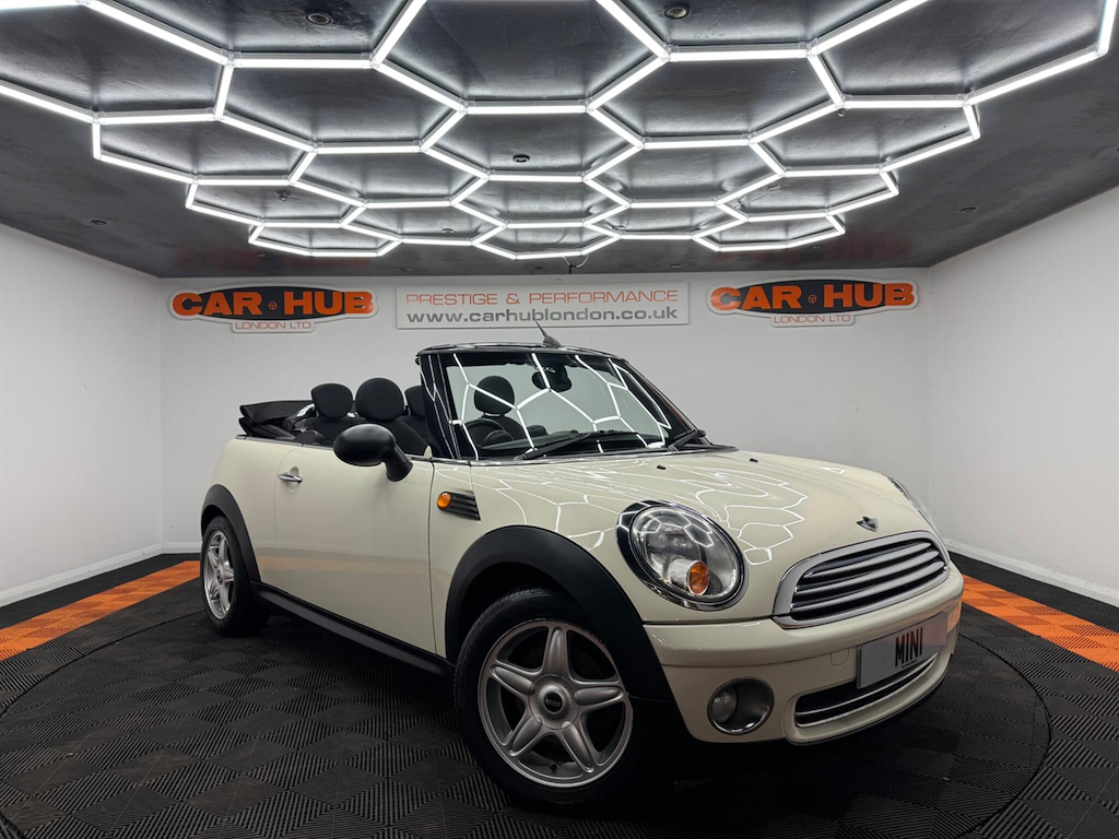 Mini Convertible 1.6 One Euro 5 White