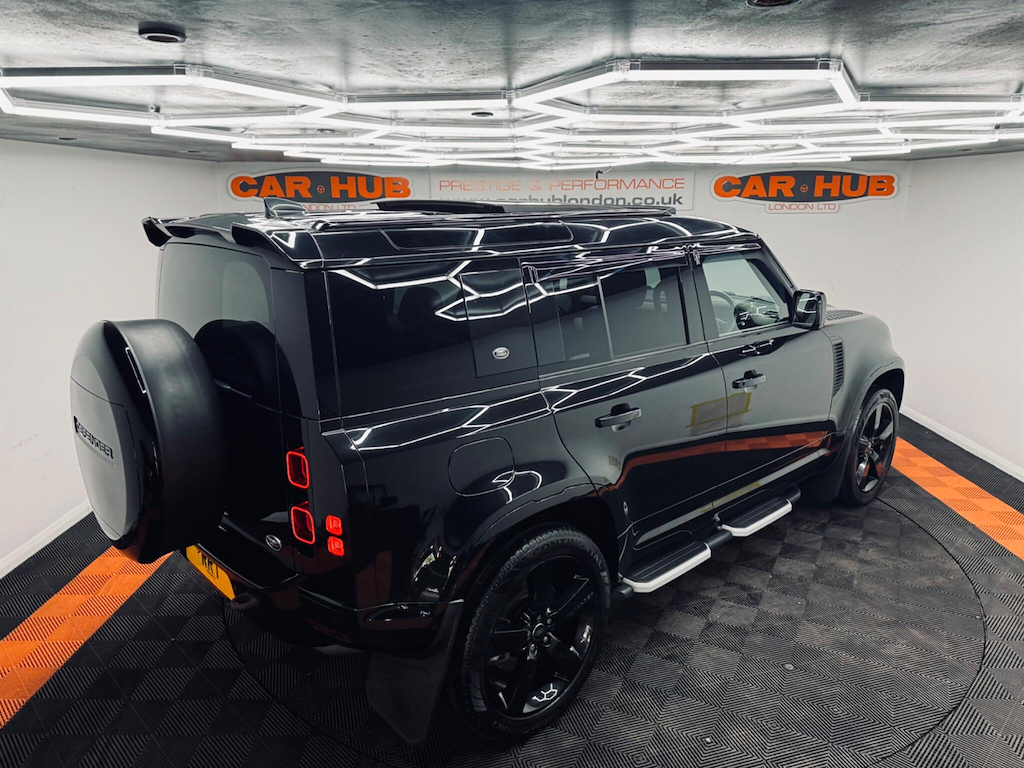 Land Rover Defender 110 3.0 D250 X-dynamic S 110 Grey #25