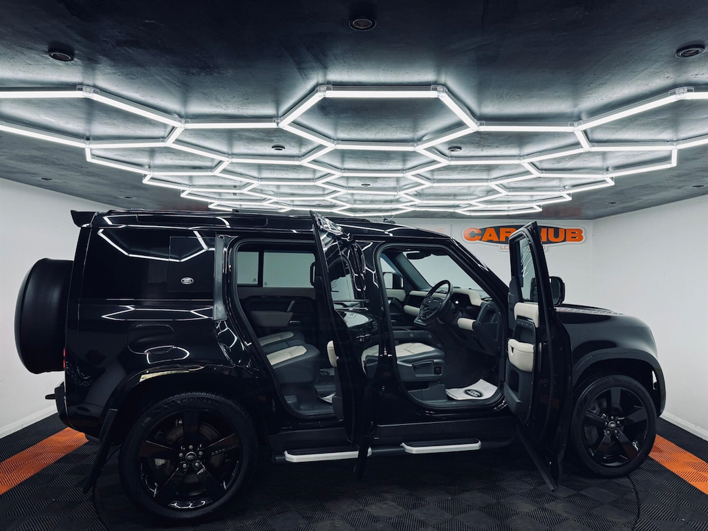 Land Rover Defender 110 3.0 D250 X-dynamic S 110 Grey #9