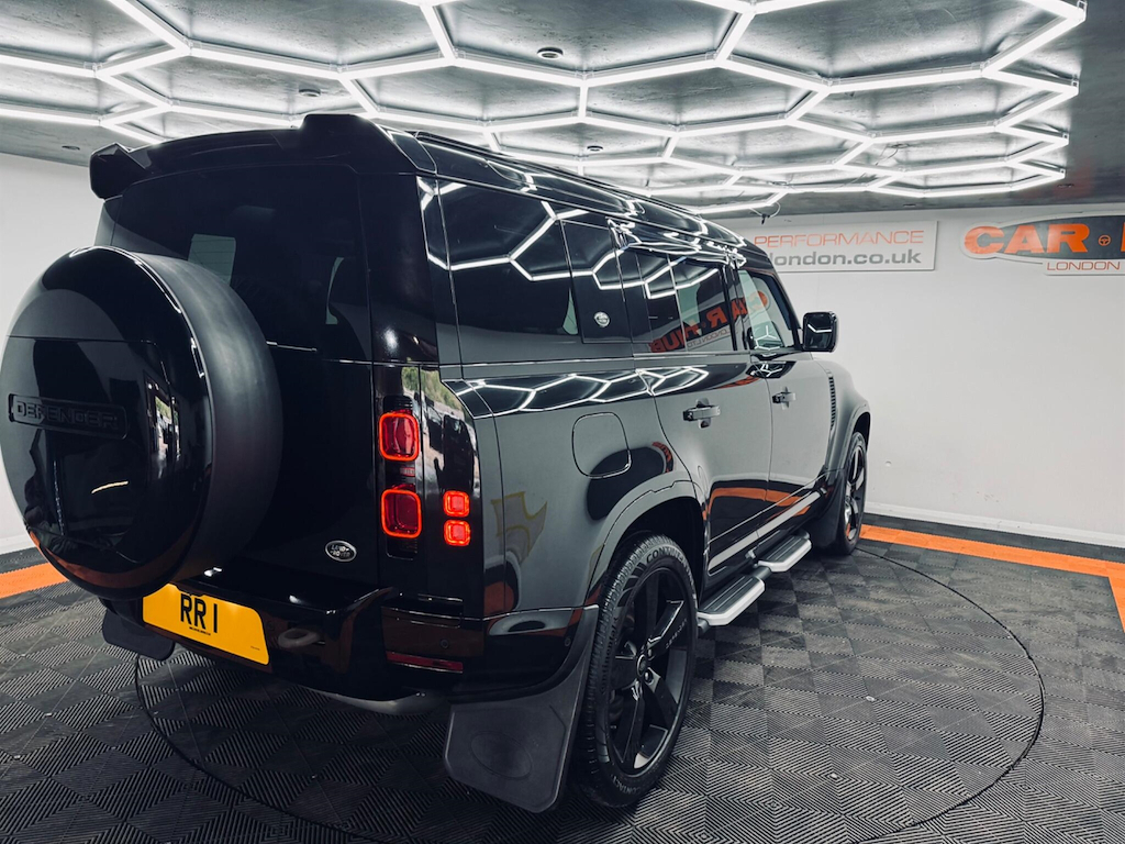 Land Rover Defender 110 3.0 D250 X-dynamic S 110 Grey #13