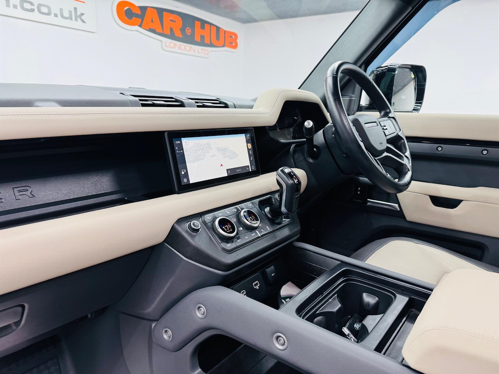 Land Rover Defender 110 3.0 D250 X-dynamic S 110 Grey #64