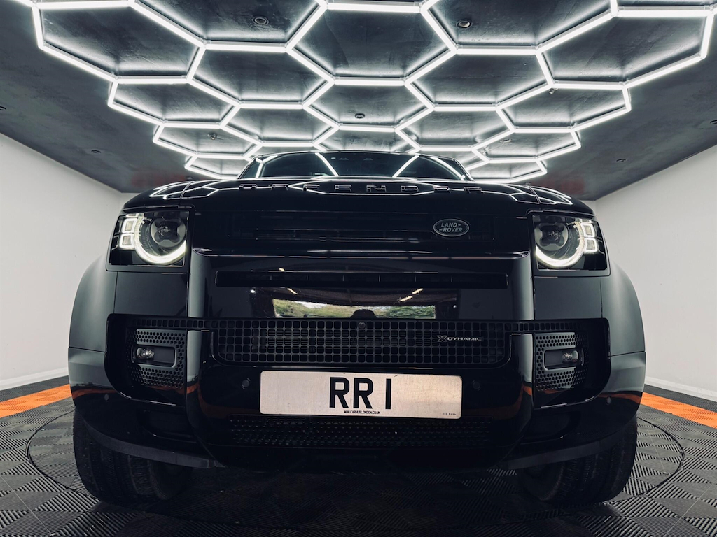 Land Rover Defender 110 3.0 D250 X-dynamic S 110 Grey #21