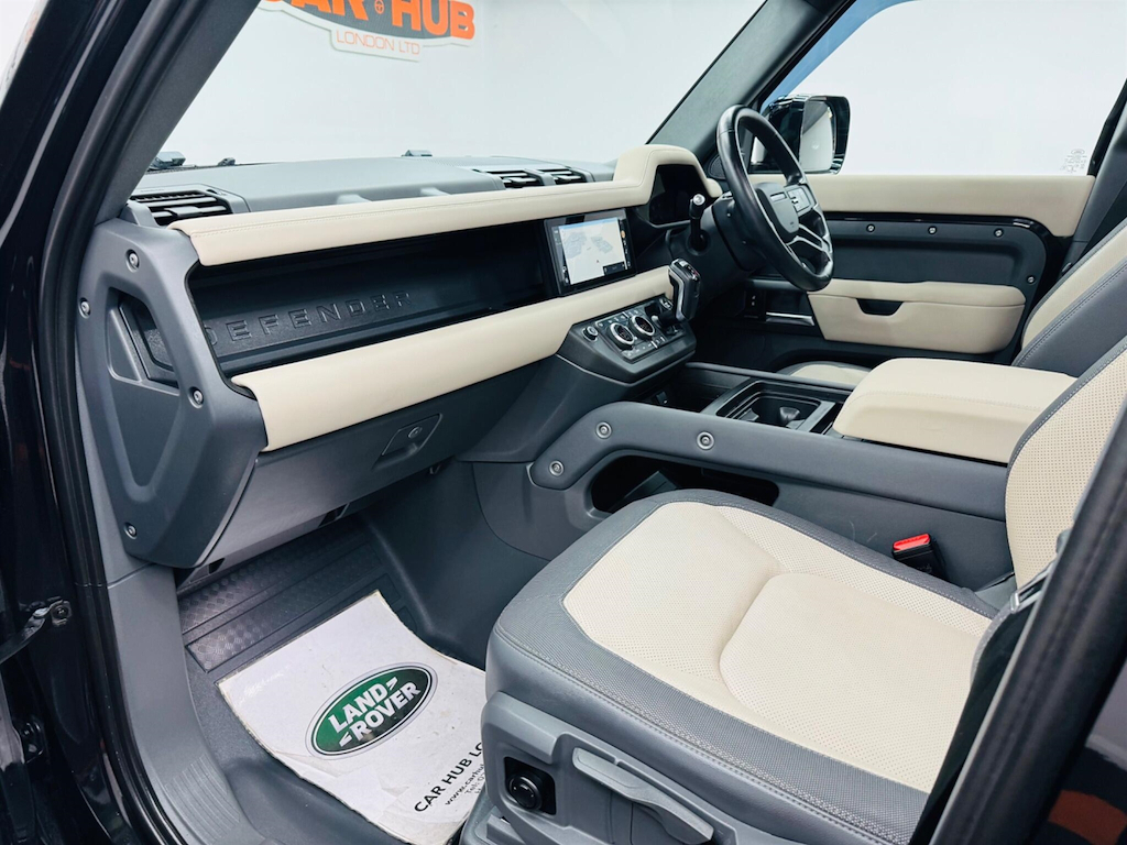 Land Rover Defender 110 3.0 D250 X-dynamic S 110 Grey #39