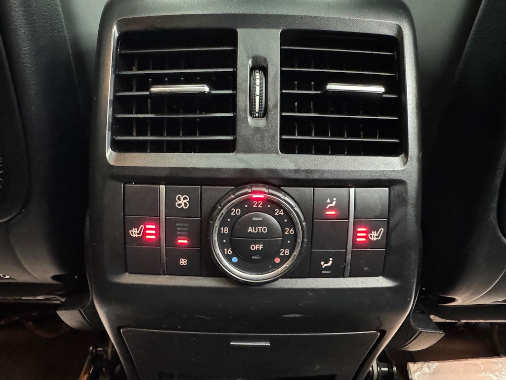 Mercedes-Benz GLS Class Suv White #87