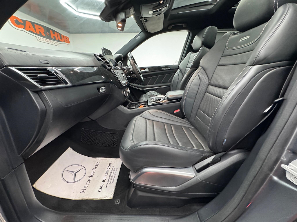 Mercedes-Benz GLS Class Suv White #45
