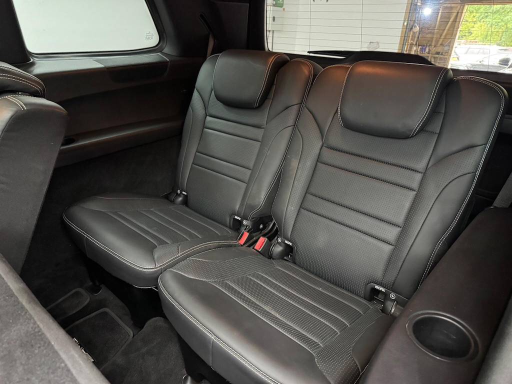 Mercedes-Benz GLS Class Suv White #52