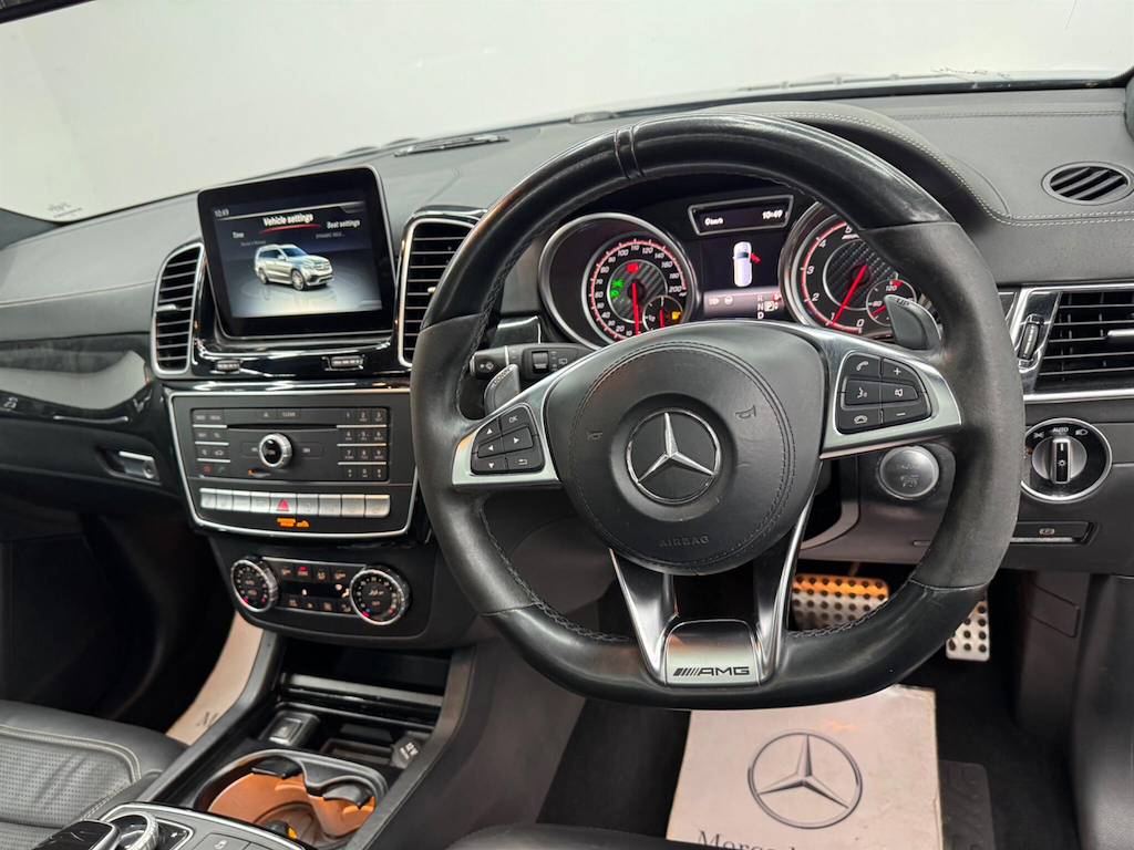Mercedes-Benz GLS Class Suv White #56