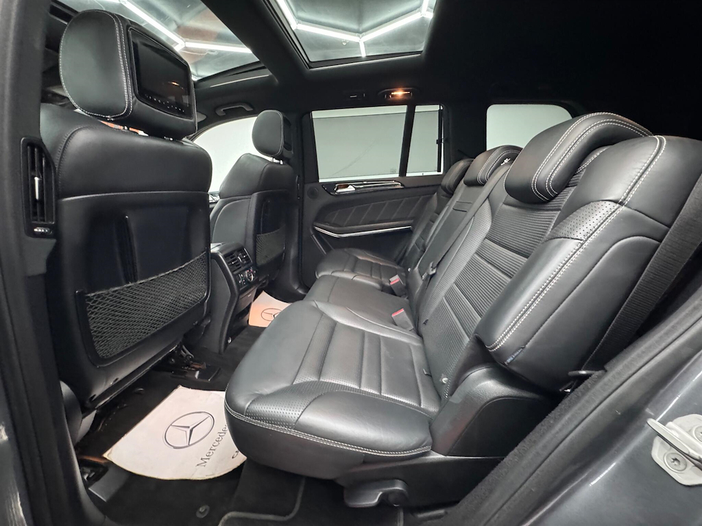 Mercedes-Benz GLS Class Suv White #51