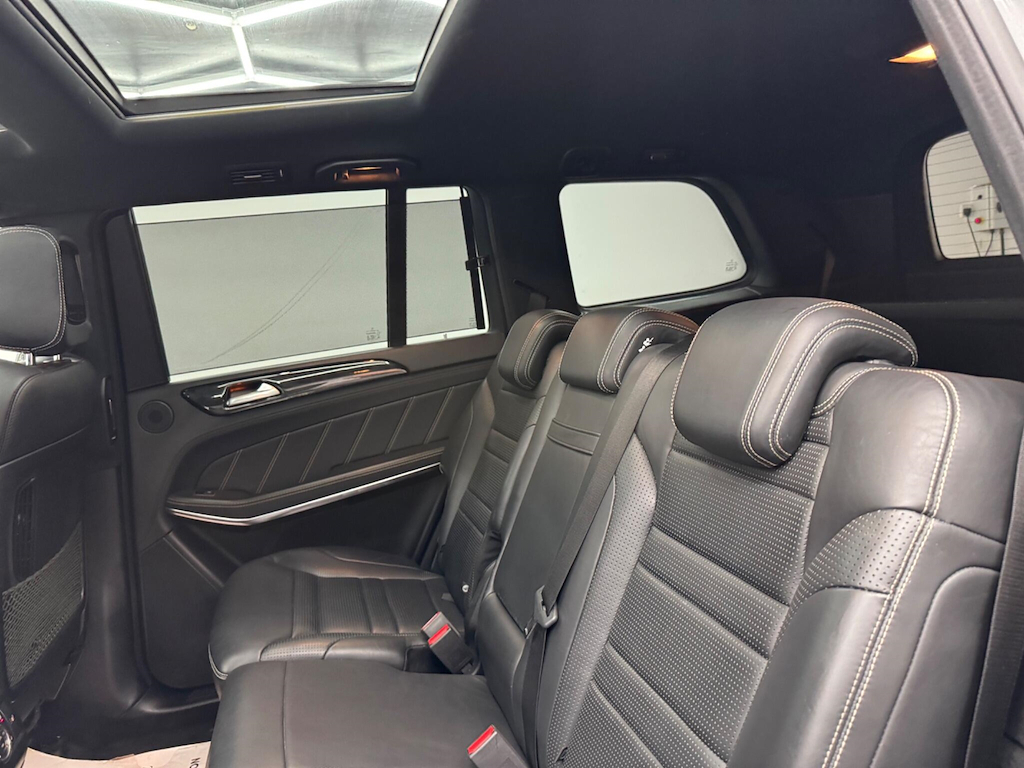 Mercedes-Benz GLS Class Suv White #50