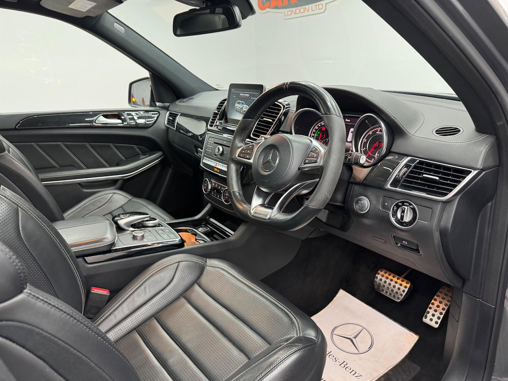 Mercedes-Benz GLS Class Suv White #41