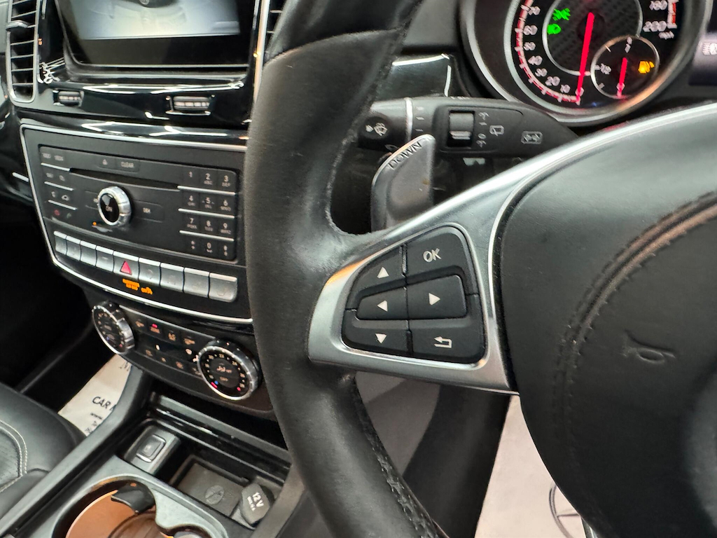 Mercedes-Benz GLS Class Suv White #57
