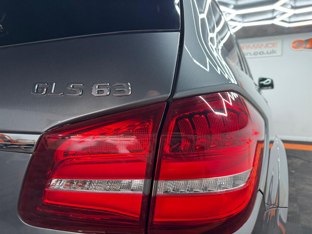 Mercedes-Benz GLS Class Suv White #32
