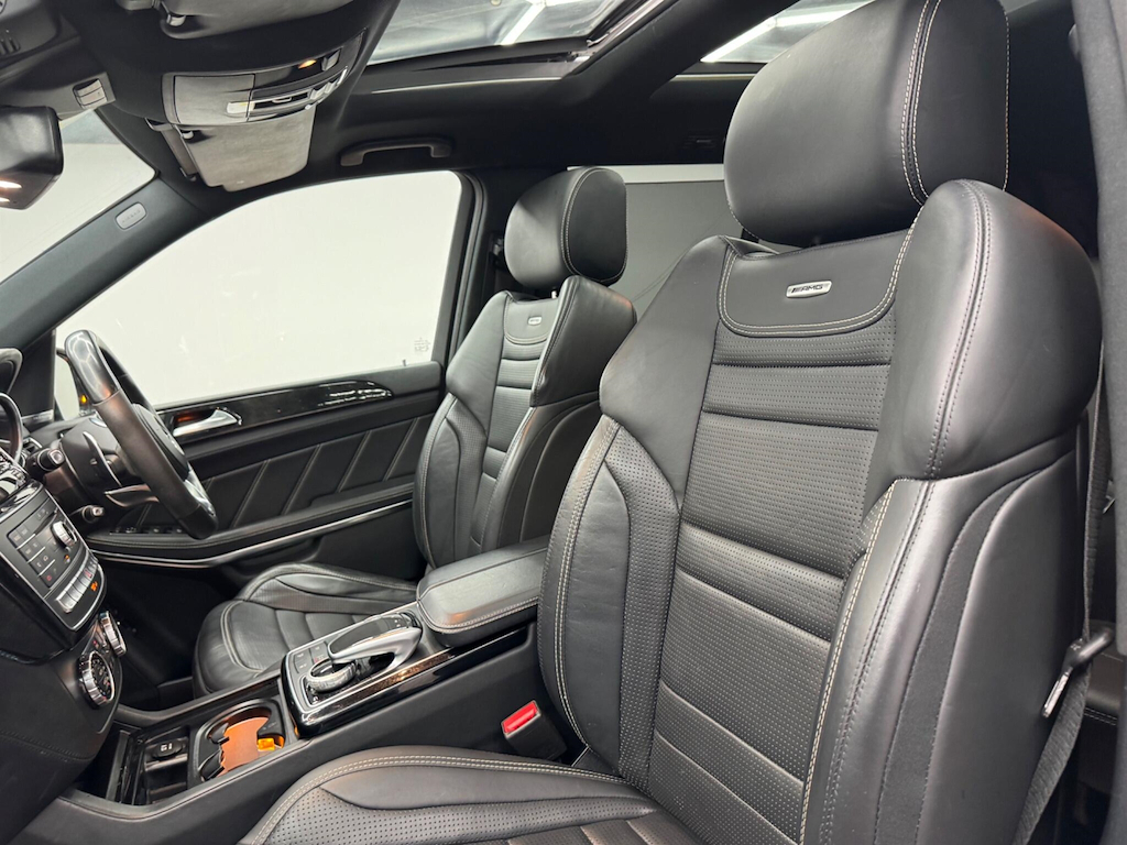 Mercedes-Benz GLS Class Suv White #44