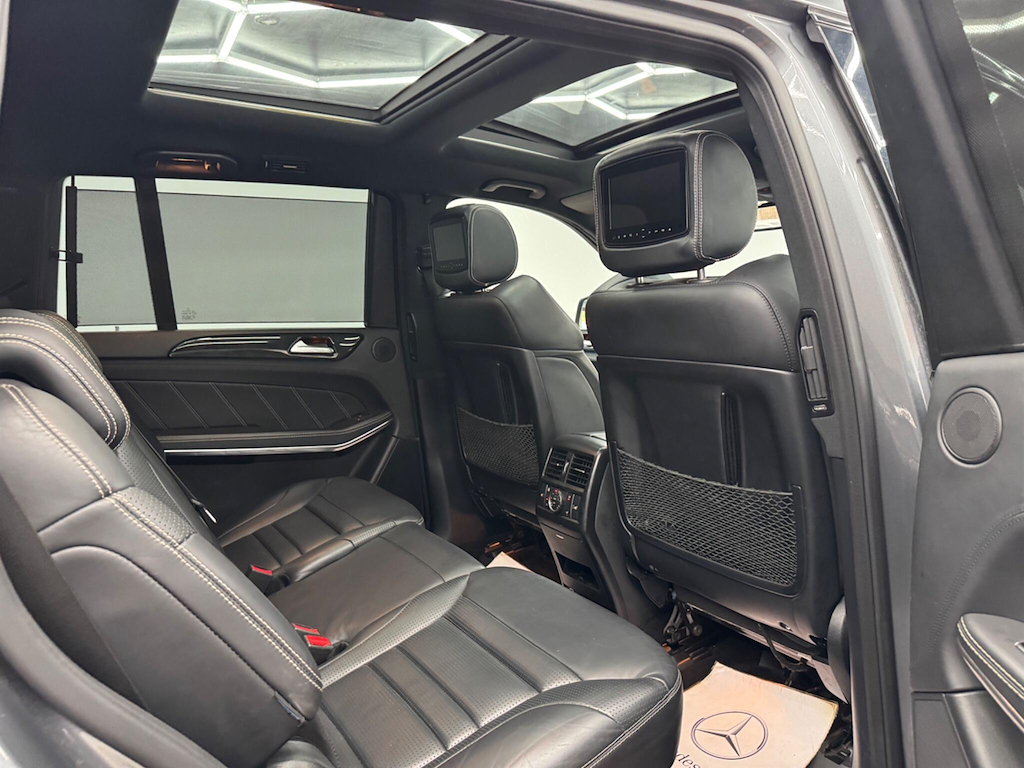 Mercedes-Benz GLS Class Suv White #46