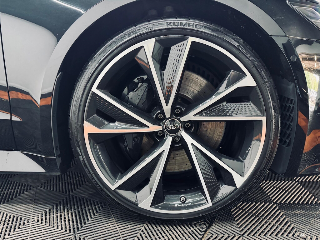 Audi RS7 Hatchback Purple #80