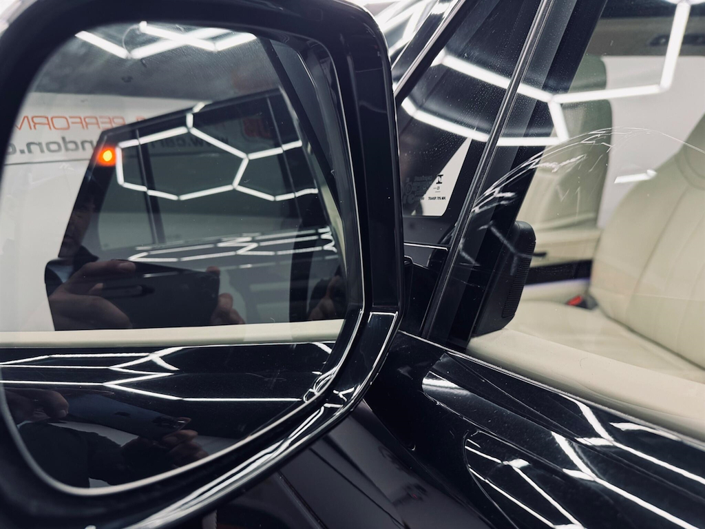 Land Rover Range Rover Sv  #37