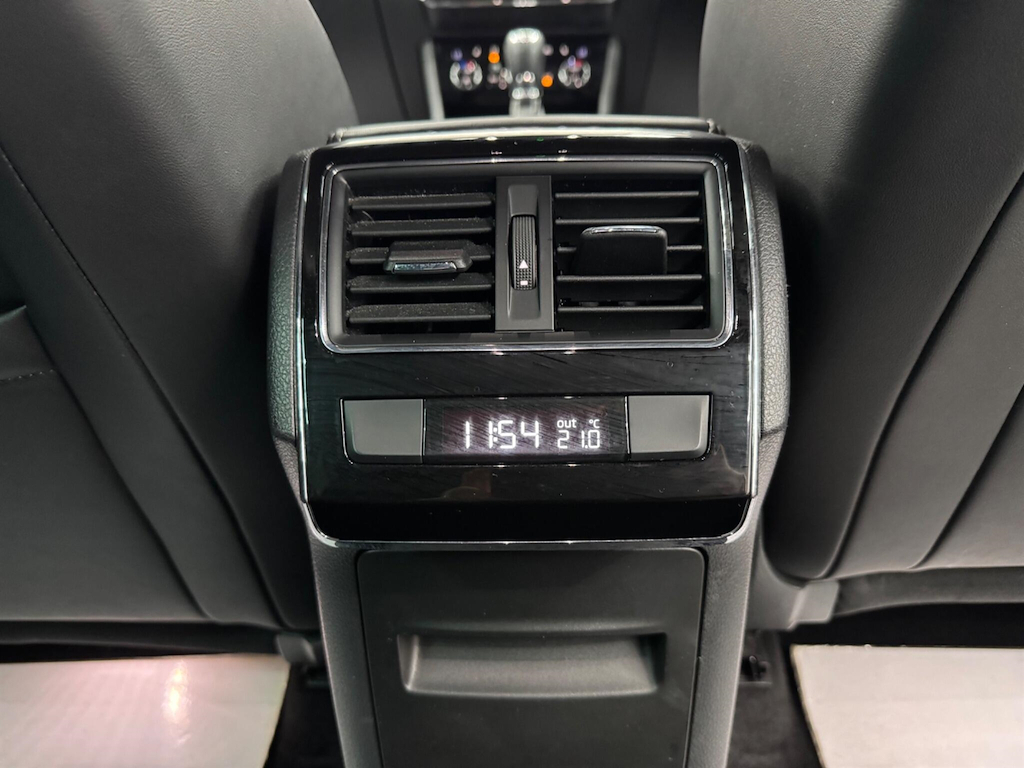 Skoda Superb 1.5 Tsi Se L Executive Grey #68