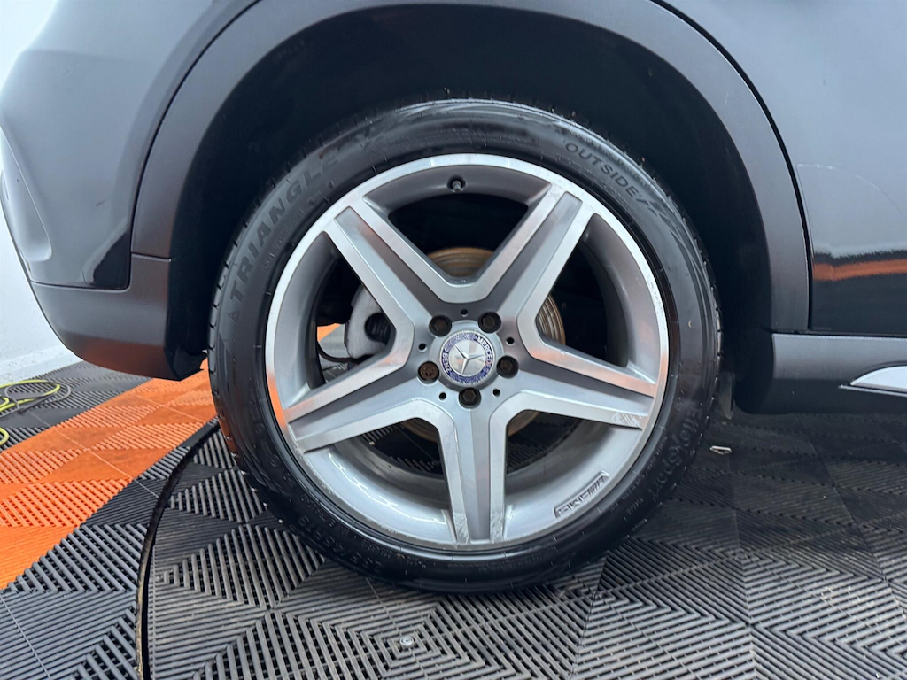 Mercedes-Benz GLA Class Amg Line Grey #63