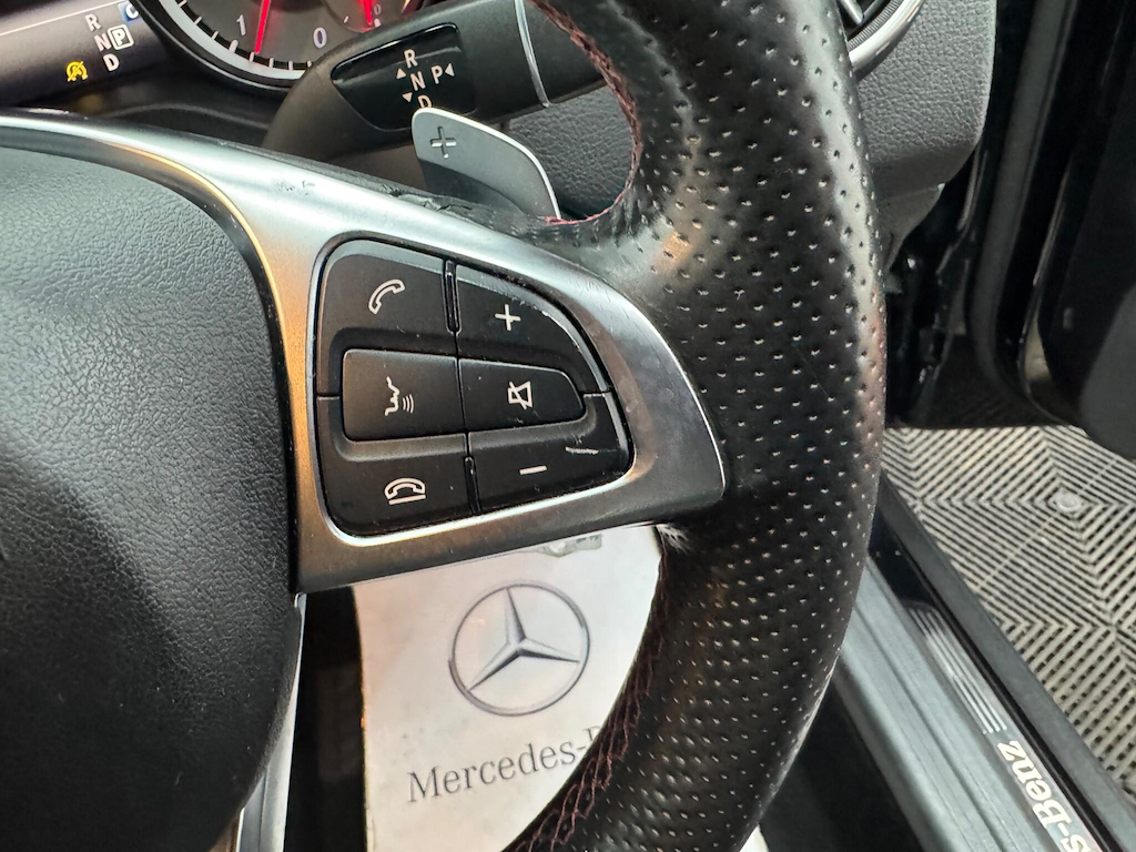 Mercedes-Benz GLA Class Amg Line Grey #47