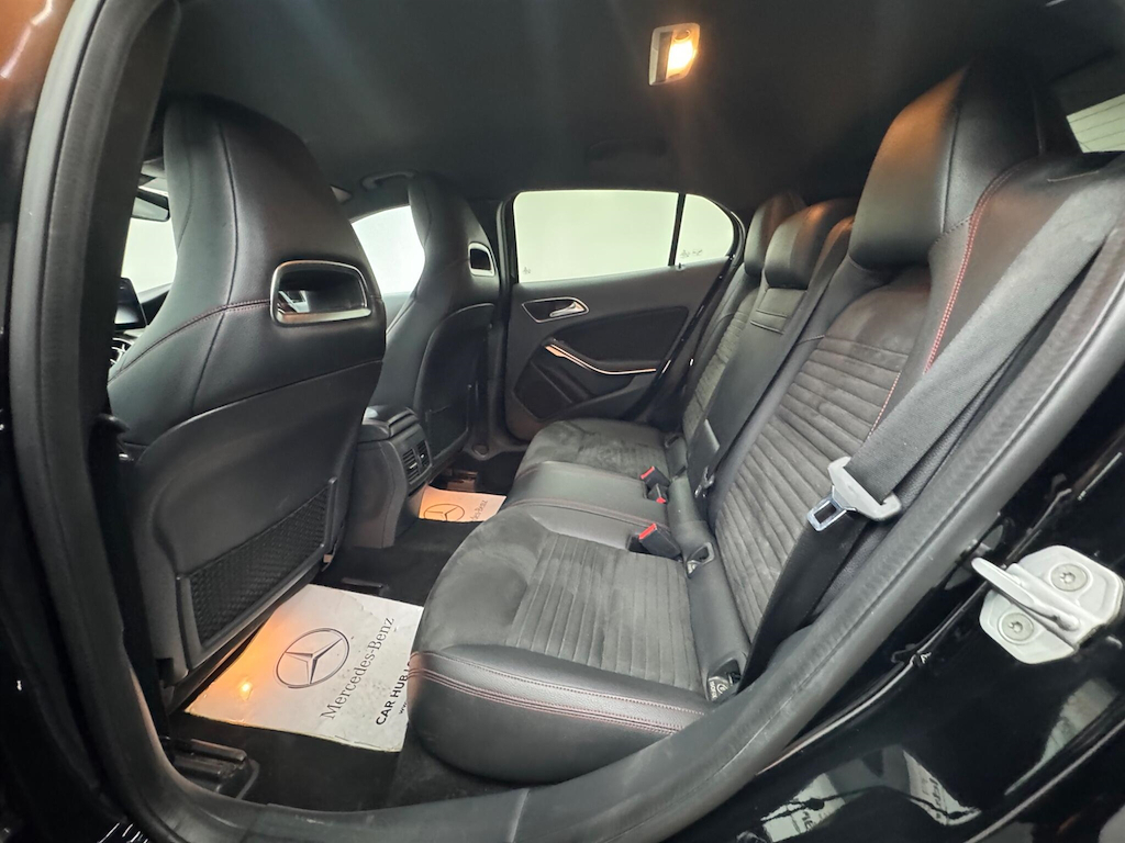 Mercedes-Benz GLA Class Amg Line Grey #39