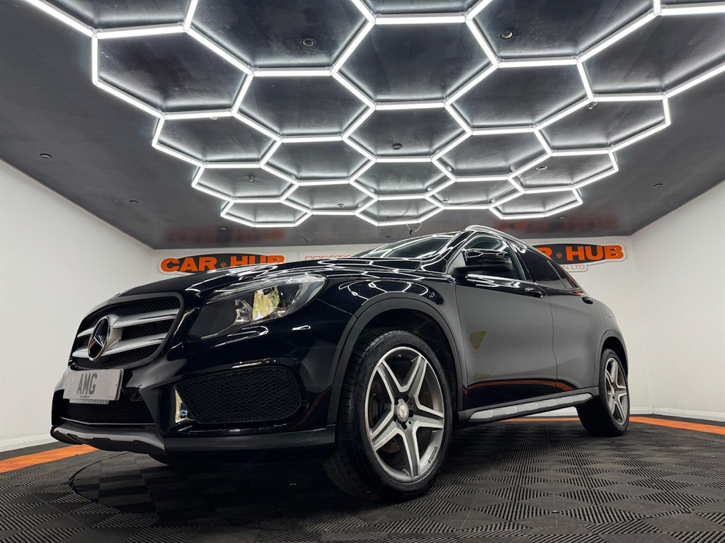Mercedes-Benz GLA Class Amg Line Grey #14