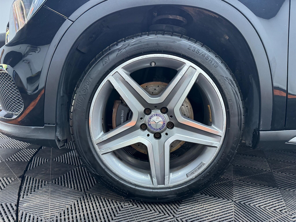 Mercedes-Benz GLA Class Amg Line Grey #61