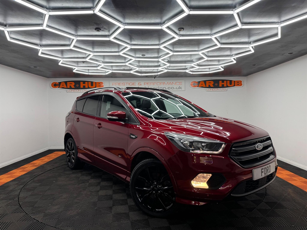 Ford Kuga 2.0 Tdci St-line X Powershift Awd Euro 6 Ss Red