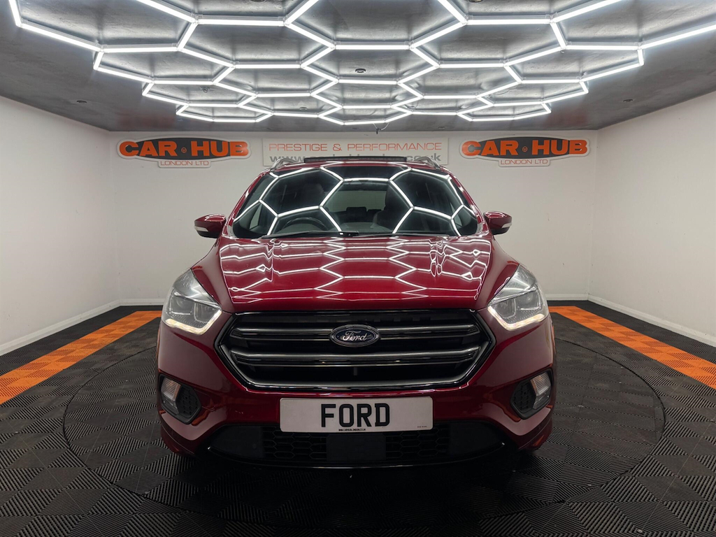 Ford Kuga 2.0 Tdci St-line X Powershift Awd Euro 6 Ss Red #2