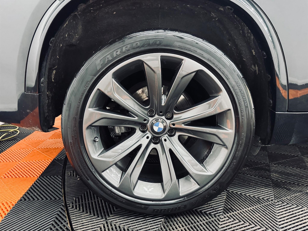 BMW X5 3L Null Silver #69