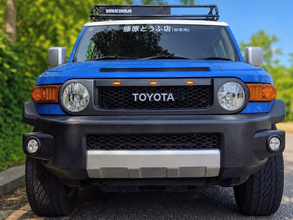 Toyota FJ Cruiser Special Edition In Rare Voodoo Blue Blue #2