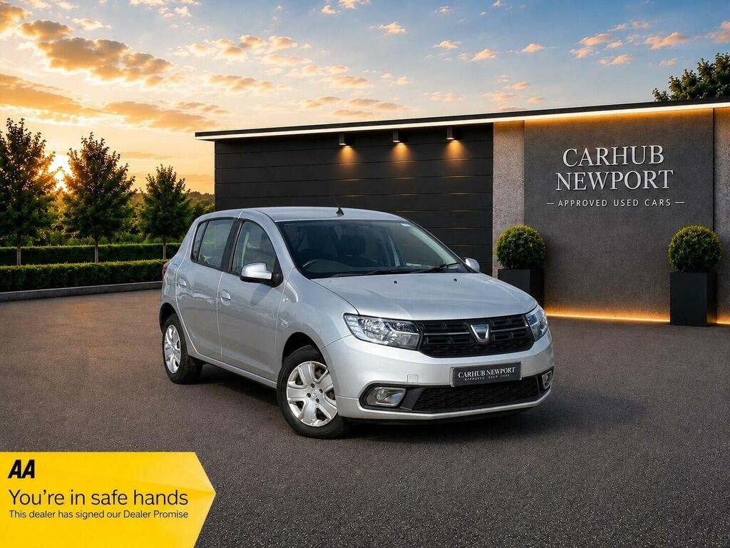 Dacia Sandero Hatchback 0.9 Tce Laureate Euro 6 Ss 2018 Silver