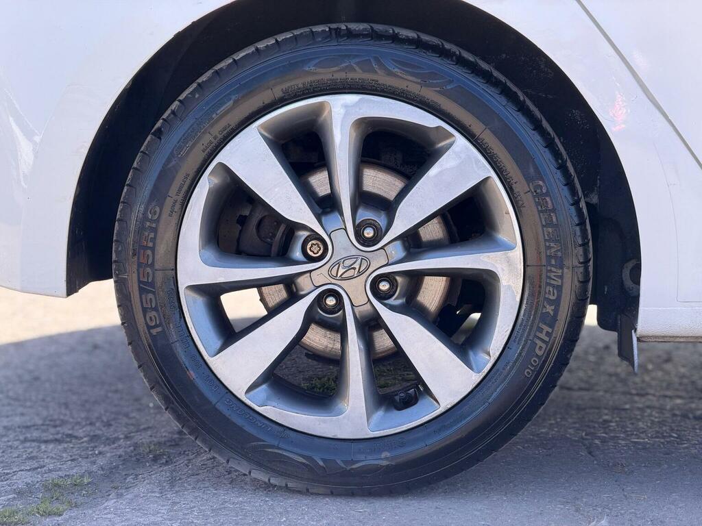 Hyundai I20 Premium Brown #44