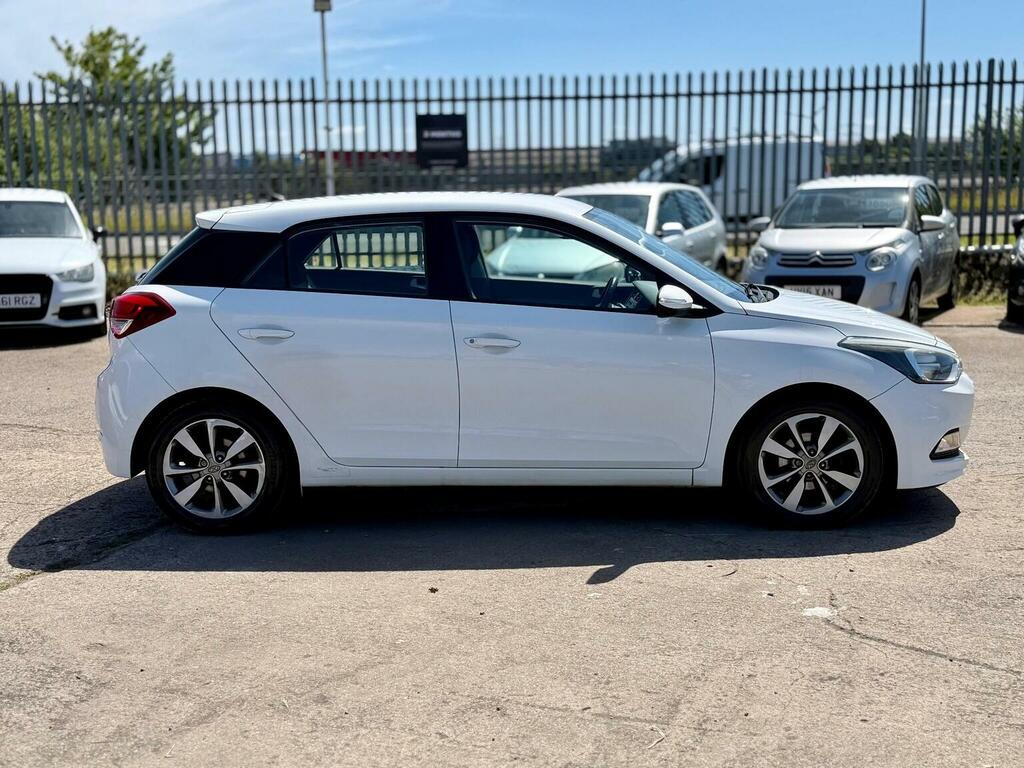 Hyundai I20 Premium Brown #10