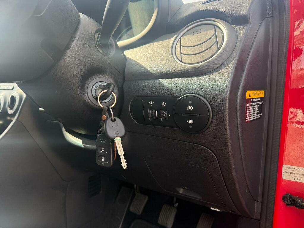 Hyundai I10 Hatchback 1.2 Classic 201059 Silver #33