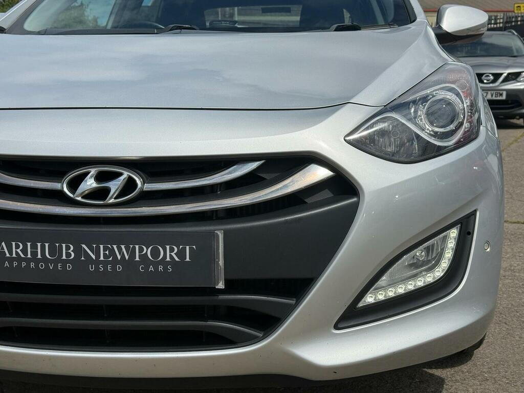 Hyundai I30 1.6 Crdi Blue Drive Style Nav Euro 5 Ss Silver #5