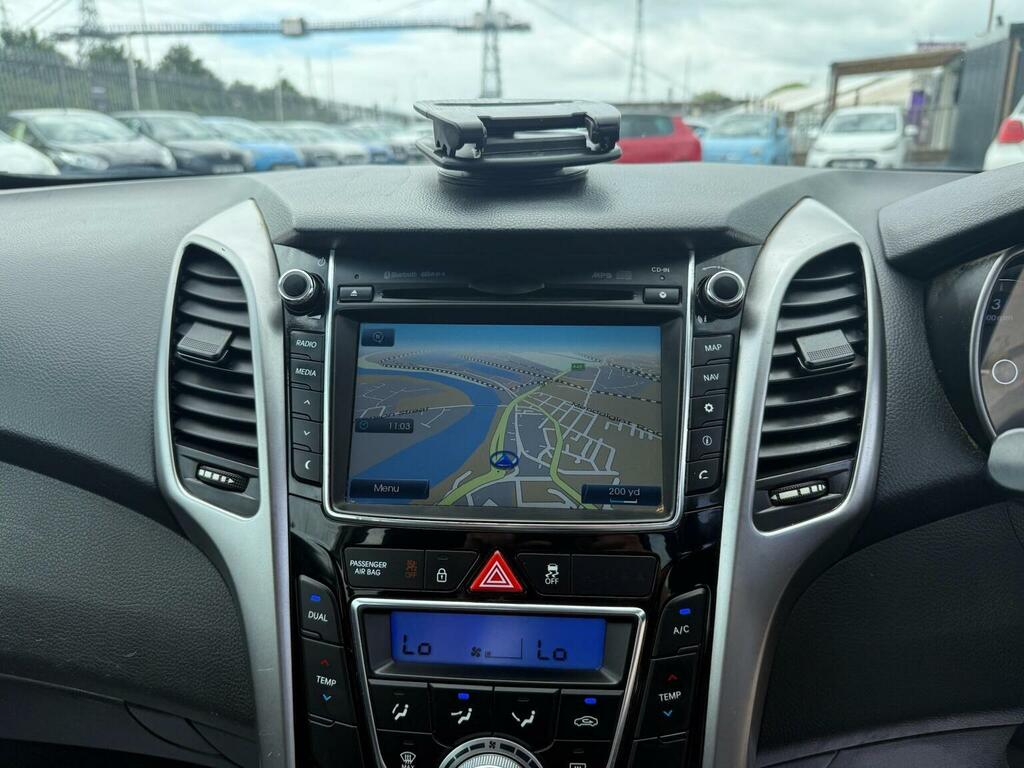 Hyundai I30 1.6 Active Euro 5 Blue #42