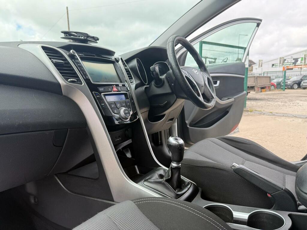 Hyundai I30 1.6 Active Euro 5 Blue #13