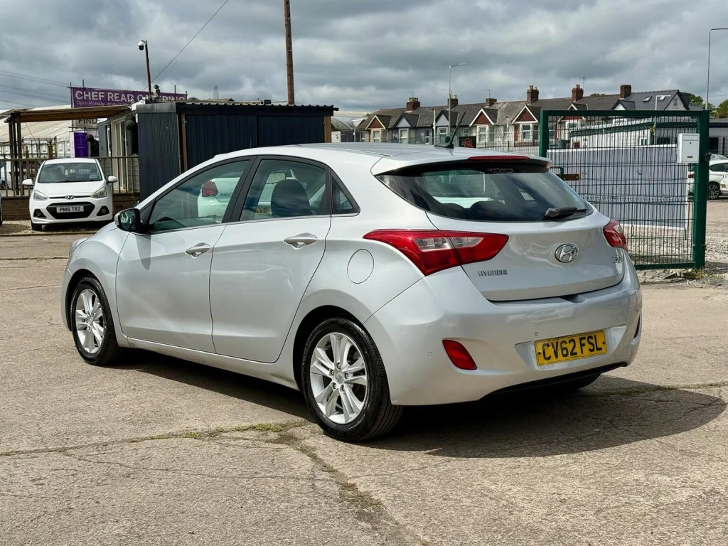 Hyundai I30 1.6 Active Euro 5 Blue #60