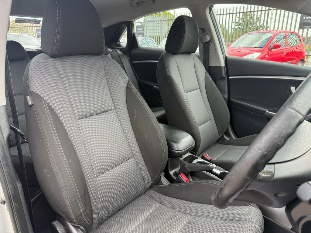 Hyundai I30 1.6 Active Euro 5 Blue #19