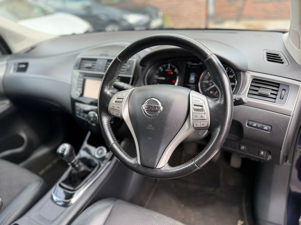 Nissan Pulsar Tekna Dig-t Xtronic Black #15