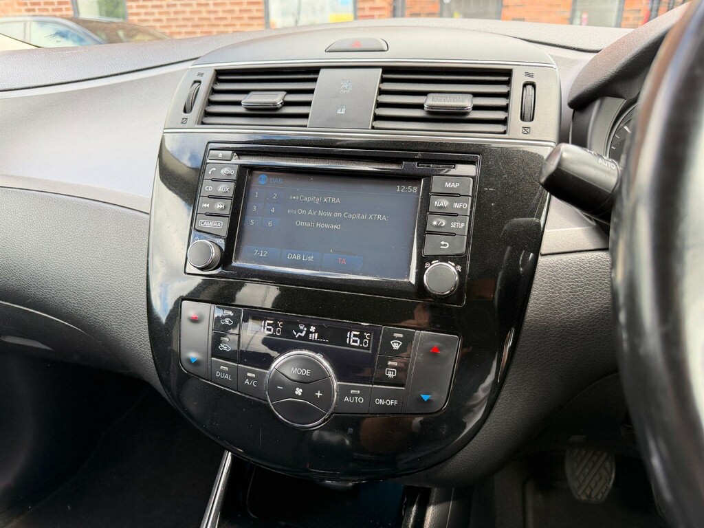 Nissan Pulsar Tekna Dig-t Xtronic Black #29