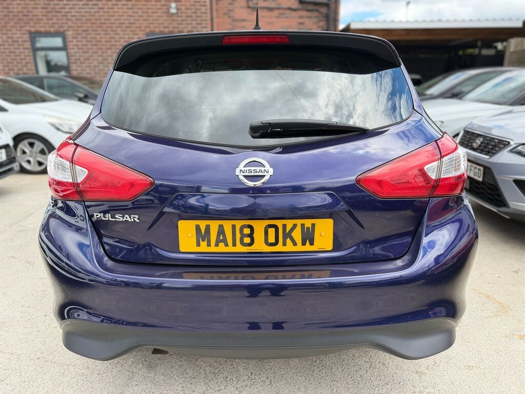 Nissan Pulsar Tekna Dig-t Xtronic Black #10