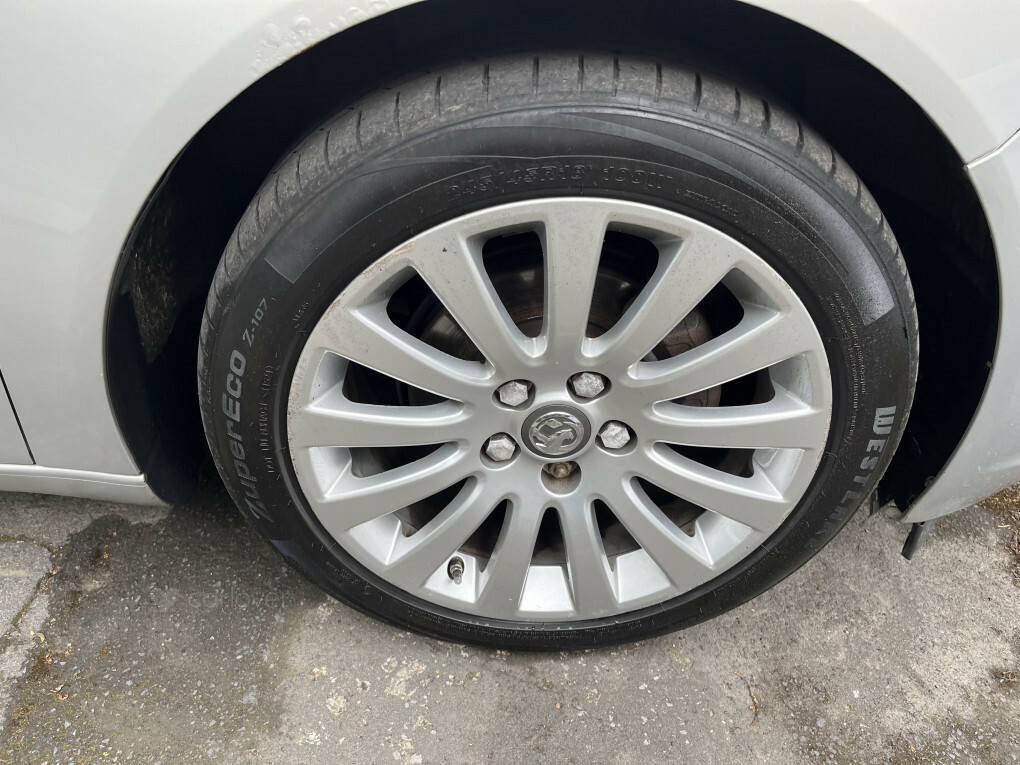 Vauxhall Insignia Hatchback Sri White #14
