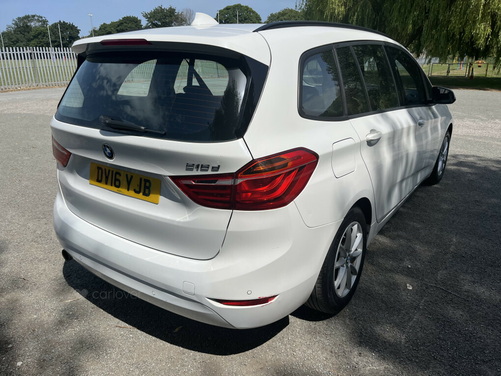 BMW 2 Series 216D Se  #6